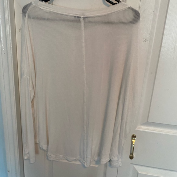 Urban outfitters sheer white long sleeve - Picture 2 of 2